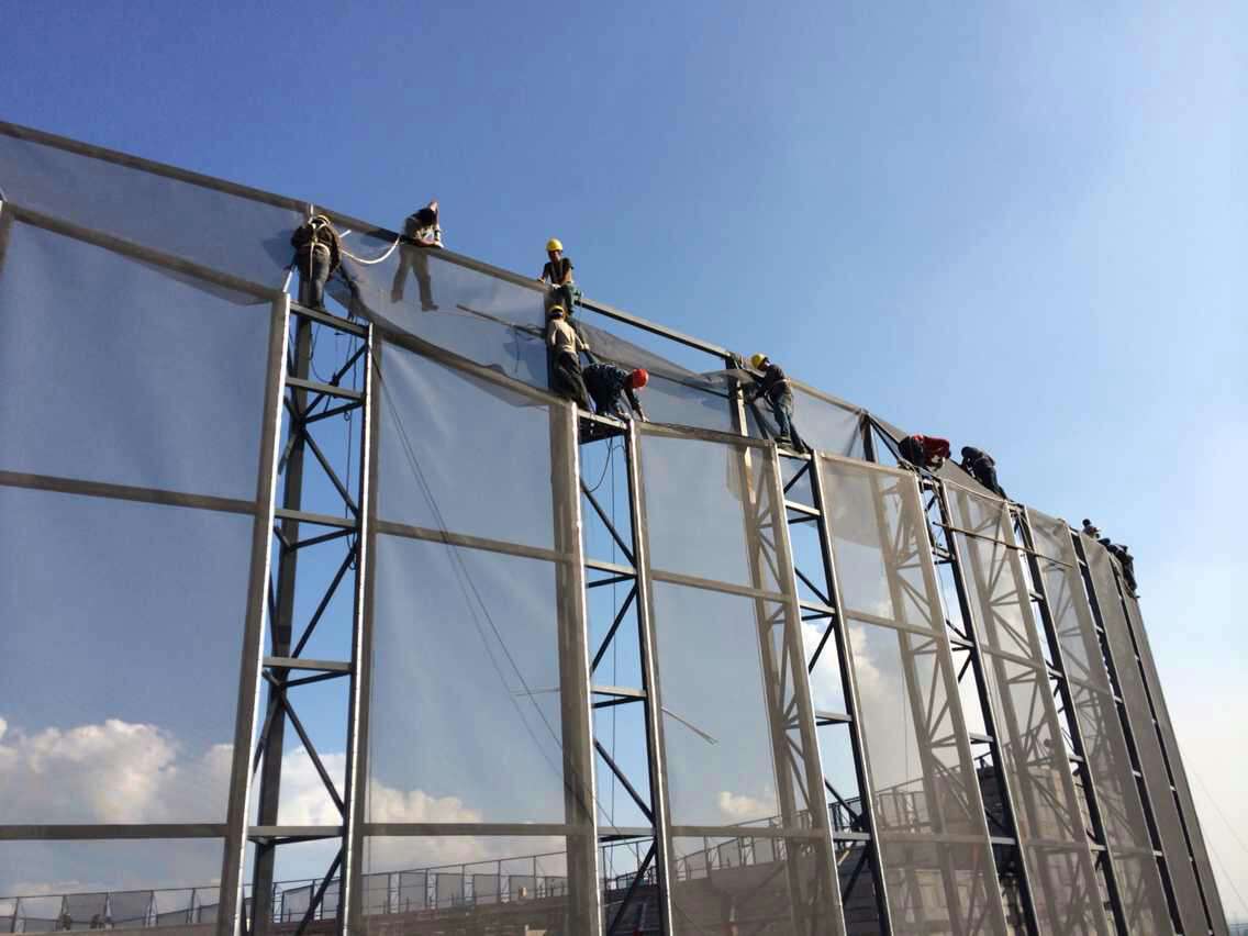 PTFE网格布体育场透视围栏