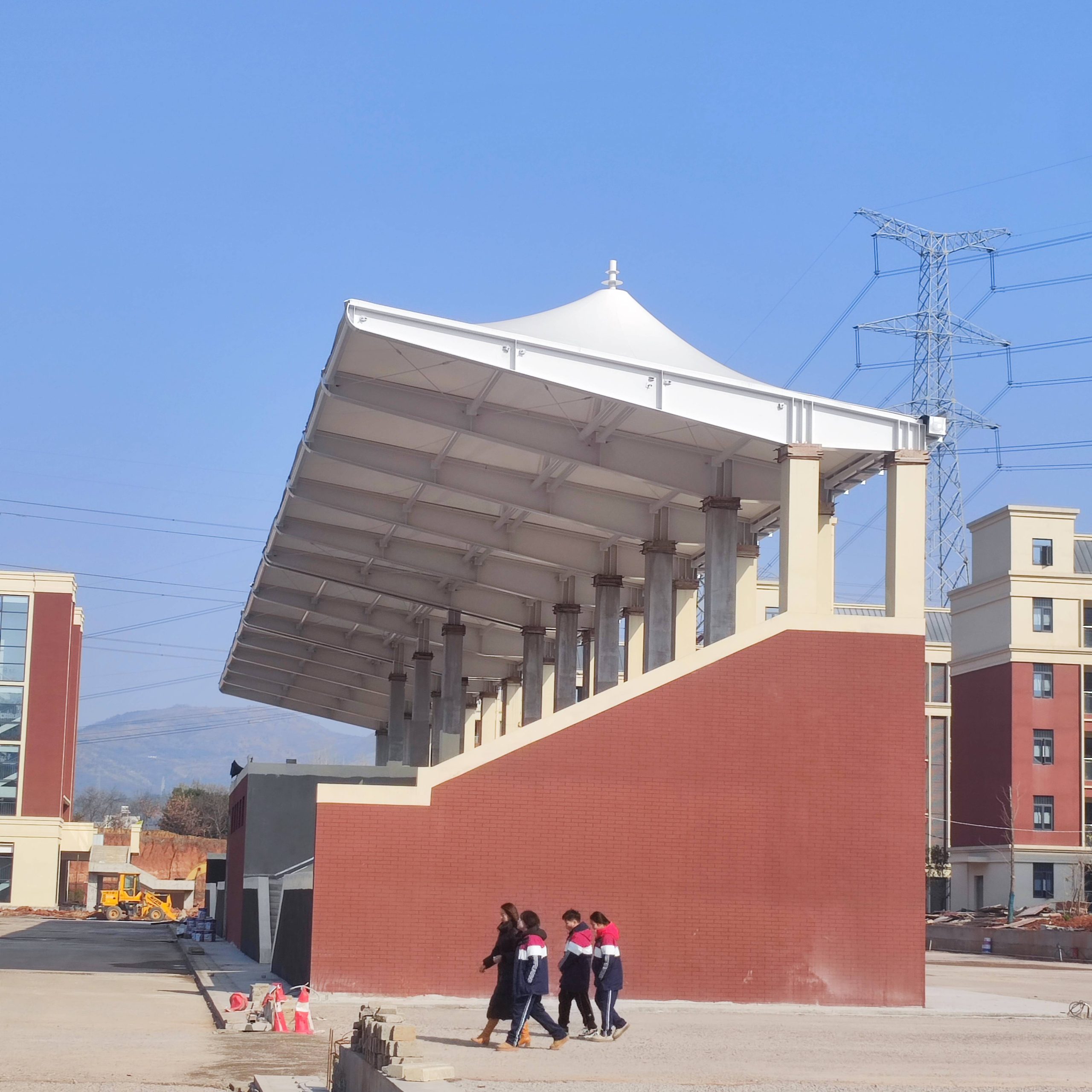 某某学校体育场